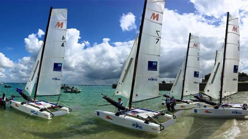  Catamaran Erplast Hennebont